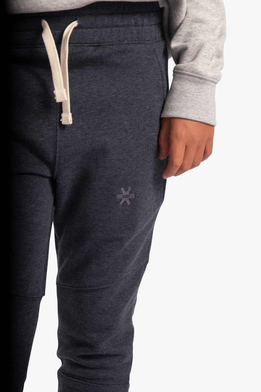 Osaka kids sweatpants grey. Detail view front