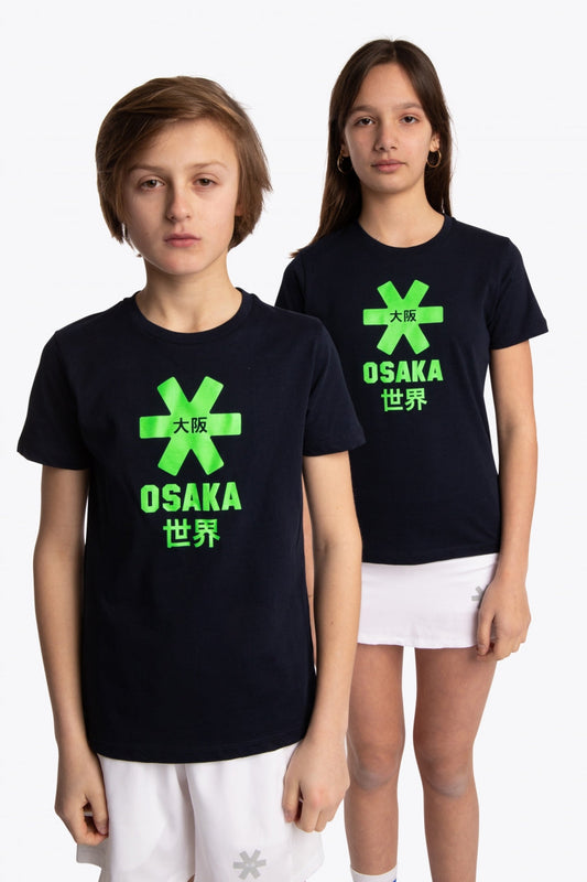 Boy and girl wearing the Osaka kids tee short sleeve navy with logo in green. Front view