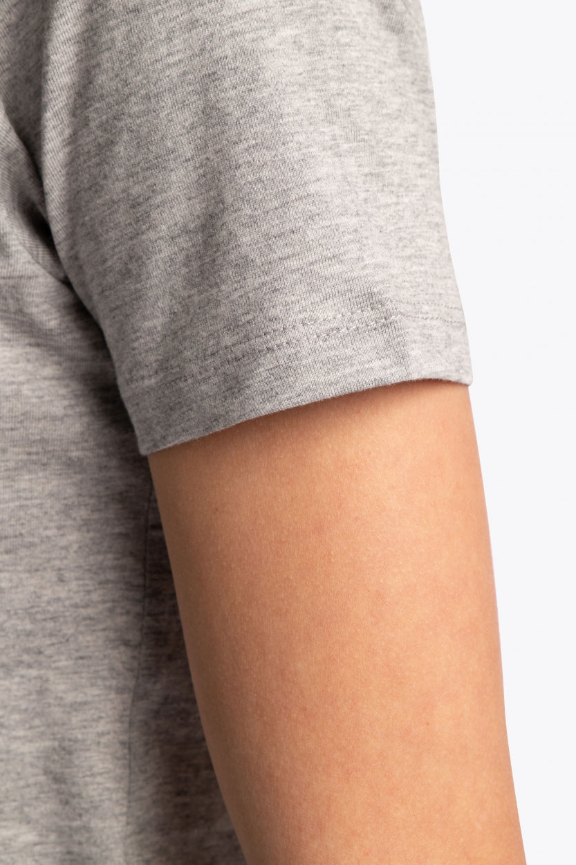 Osaka kids tee short sleeve grey with logo in green. Detail view sleeve