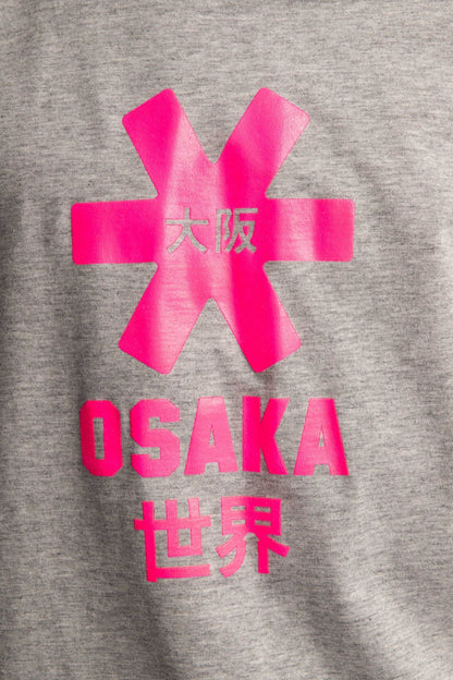 Osaka kids tee short sleeve grey with logo in pink. Detail view logo