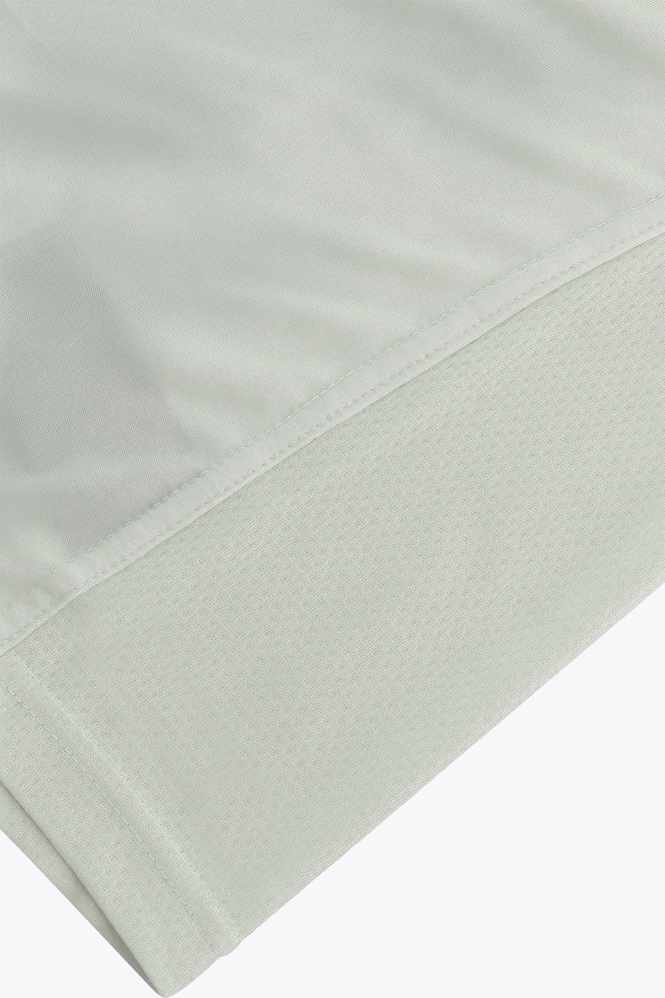 Osaka women singlet in light grey with logo in grey. Detail fabric view