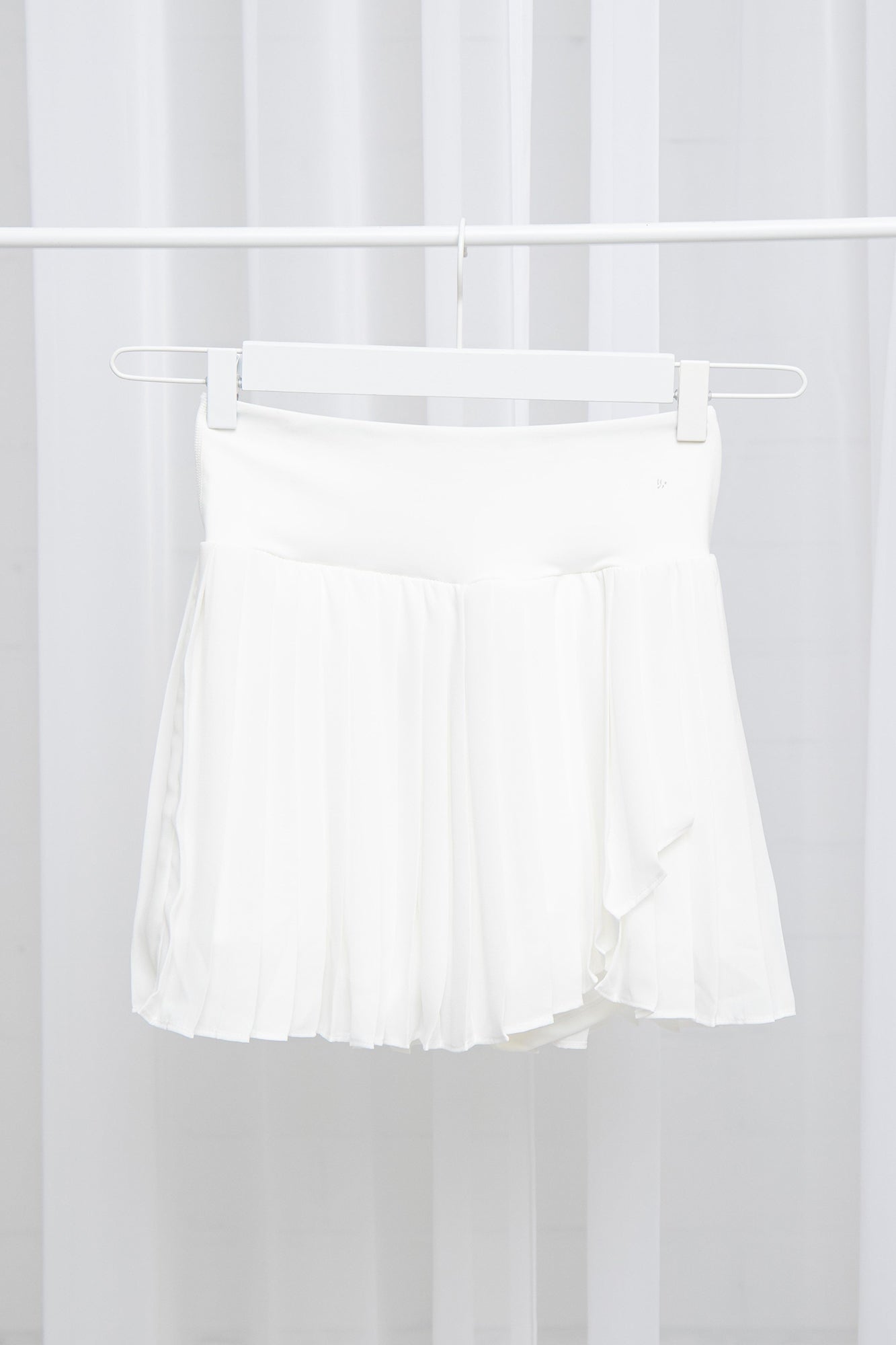 Osaka Women Pleated Skort | White