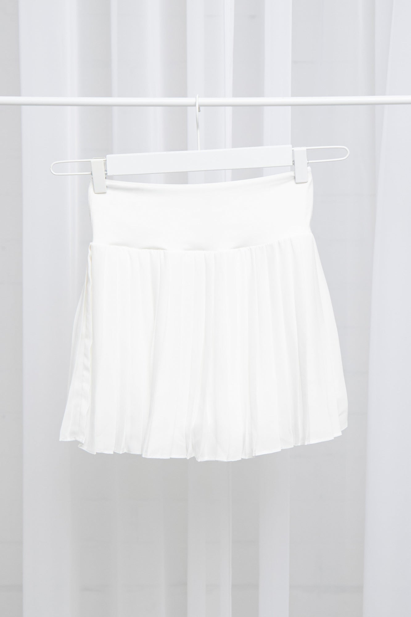 Osaka Women Pleated Skort | White