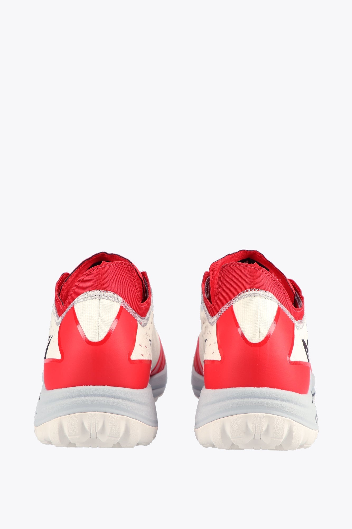 Osaka footwear Ido Mk1 in white and red with logo in black. Back view