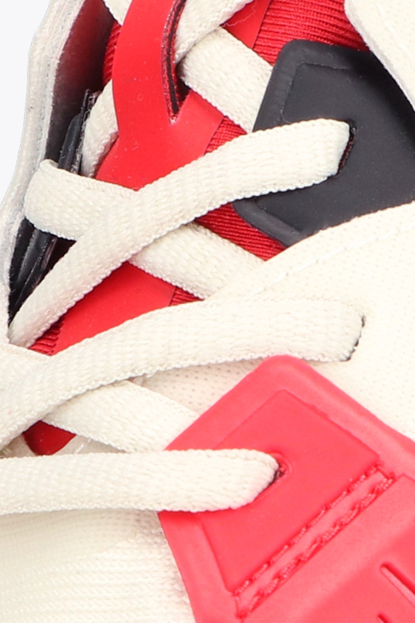 Osaka footwear Ido Mk1 in white and red with logo in black. Detail shoelace view