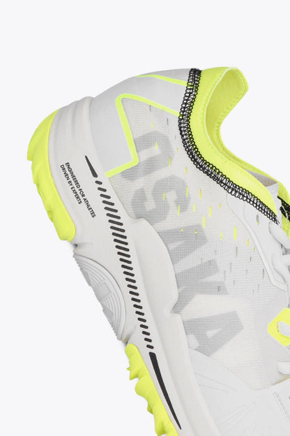 Osaka footwear Ido Mk1 in white and yellow with logo in grey. Detail logo view
