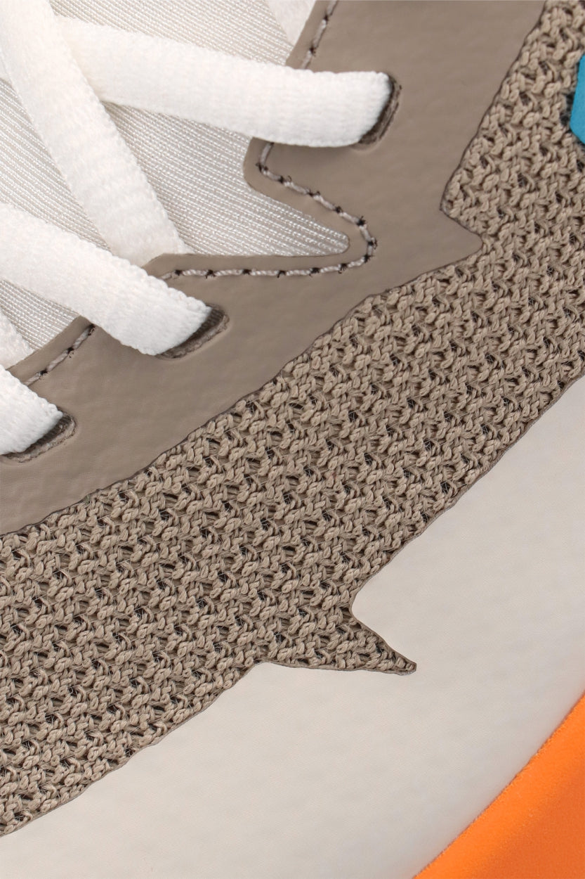 Osaka footwear Kai Mk1 in grey holographic with logo in blue. Detail view