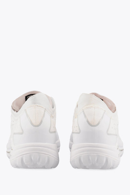 Osaka footwear Ido Mk1 in white with logo in white. Back view