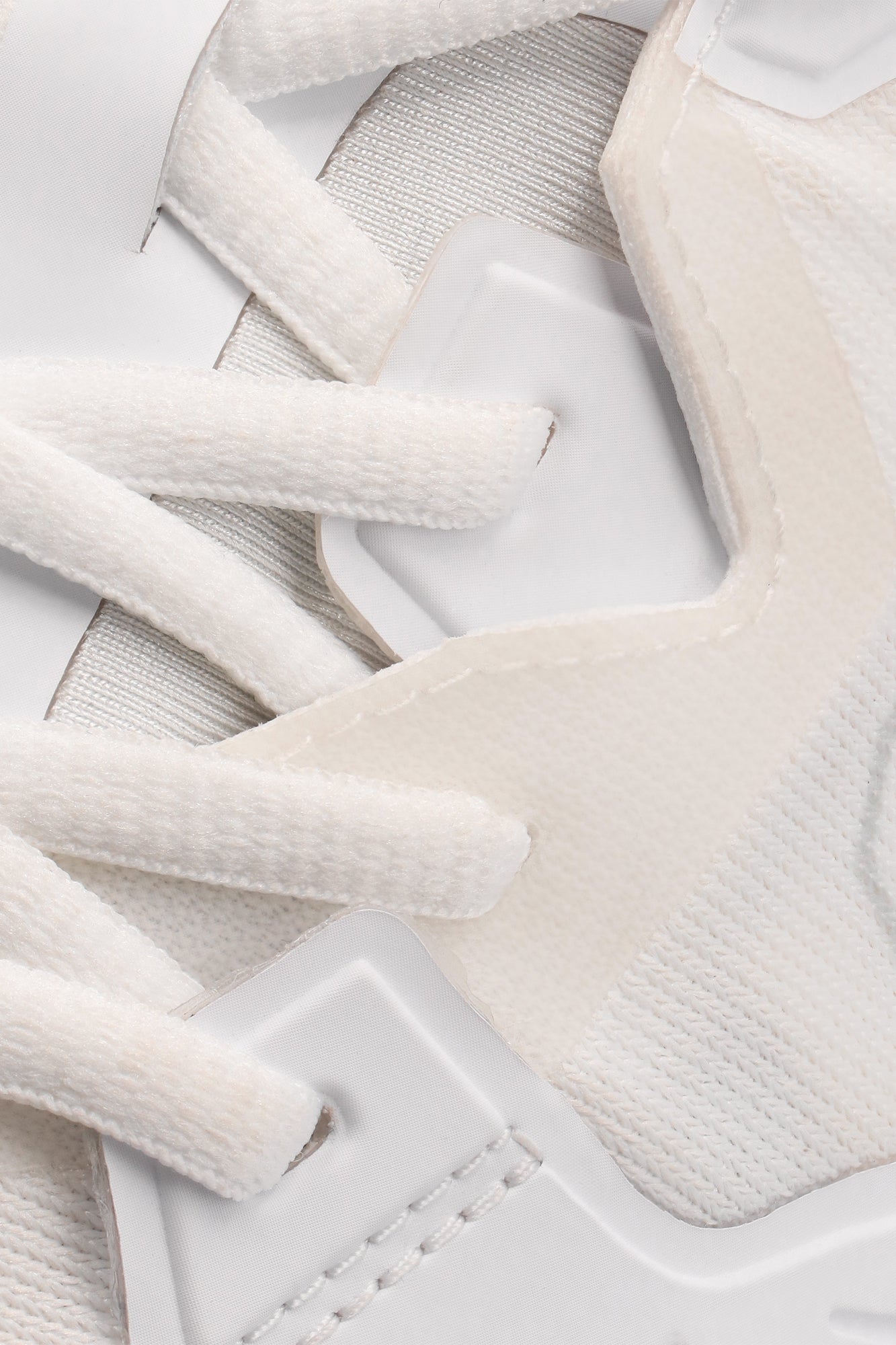 Osaka footwear Ido Mk1 in white with logo in white. Detail view