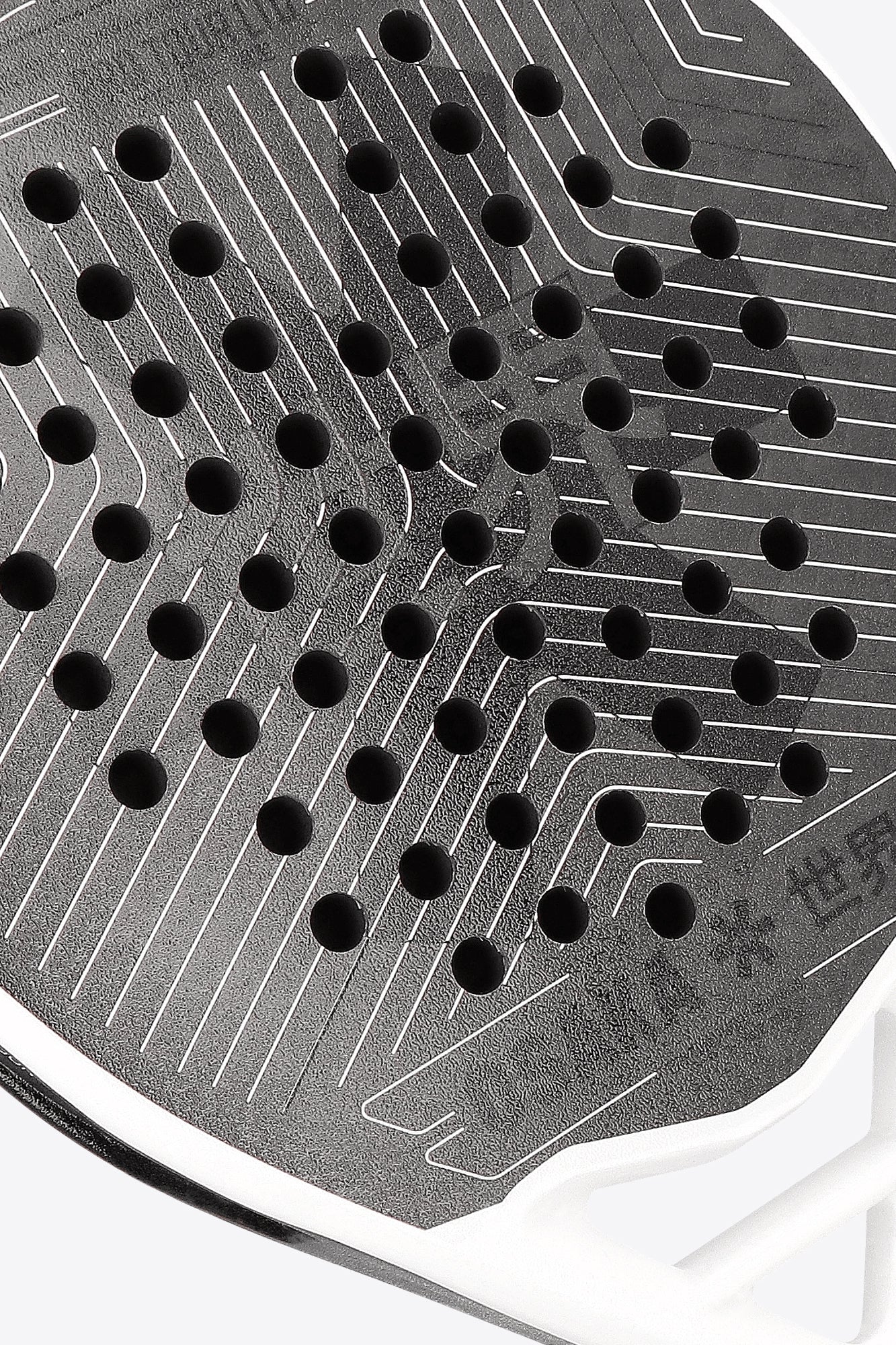 Osaka pro tour LTD padel racket white and black. Detail logo view